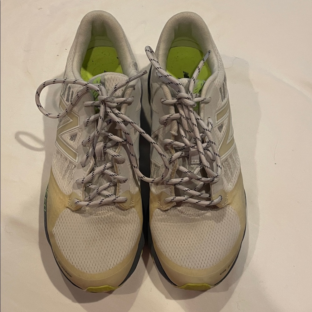 New Balance Women's Cream and Gray Athletic Shoes